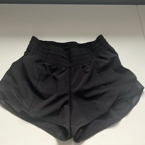 Hotty Hot High-Rise Lined Short 2.5"